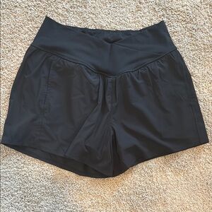HALARA Black Athletic Shorts with Wide Waistband